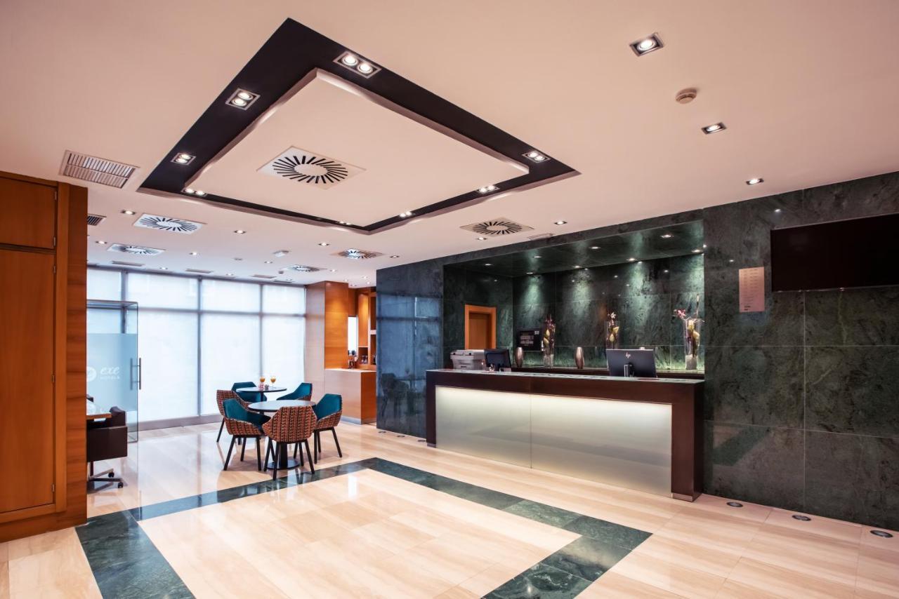 Exe Leon Hotel Luaran gambar