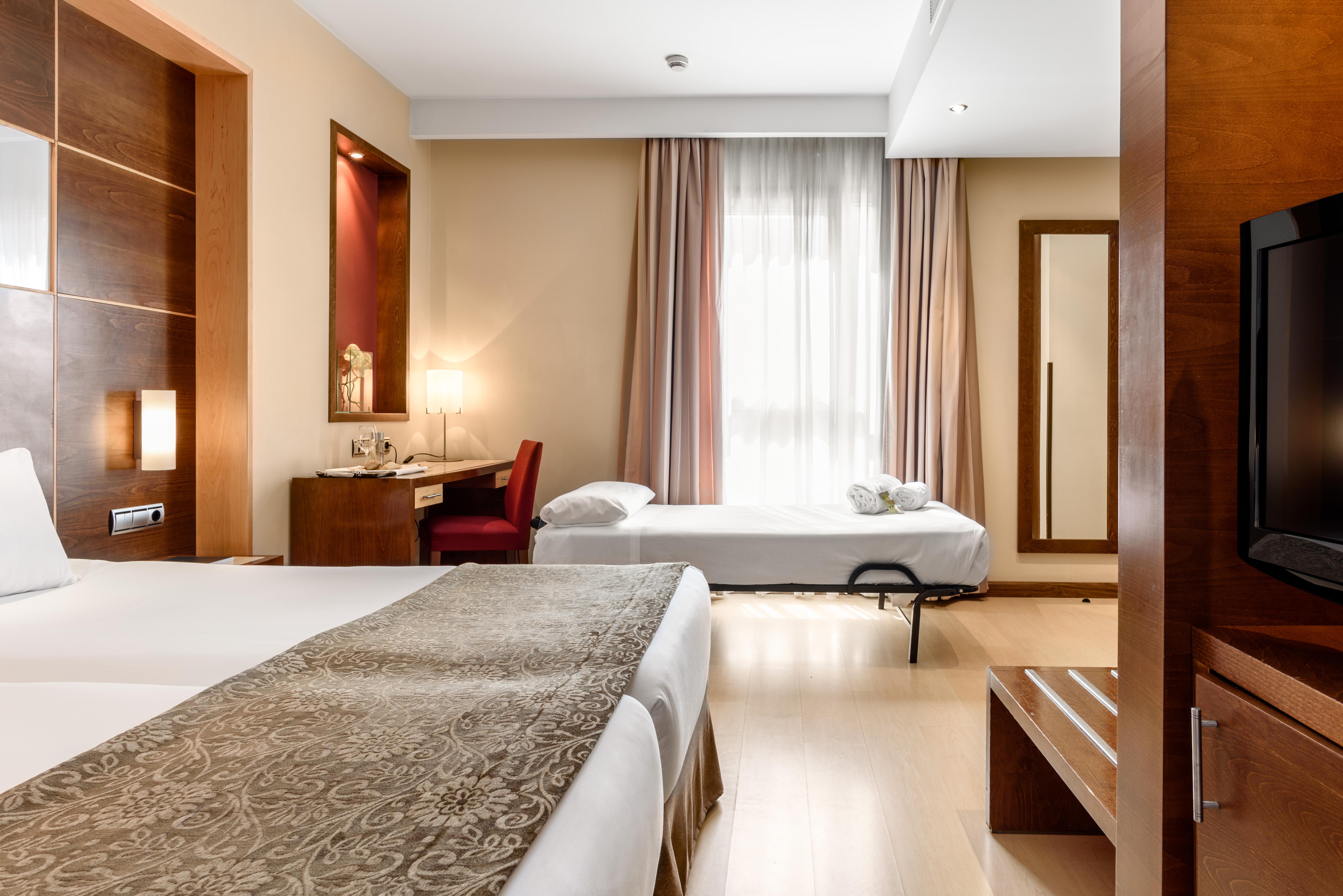Exe Leon Hotel Luaran gambar